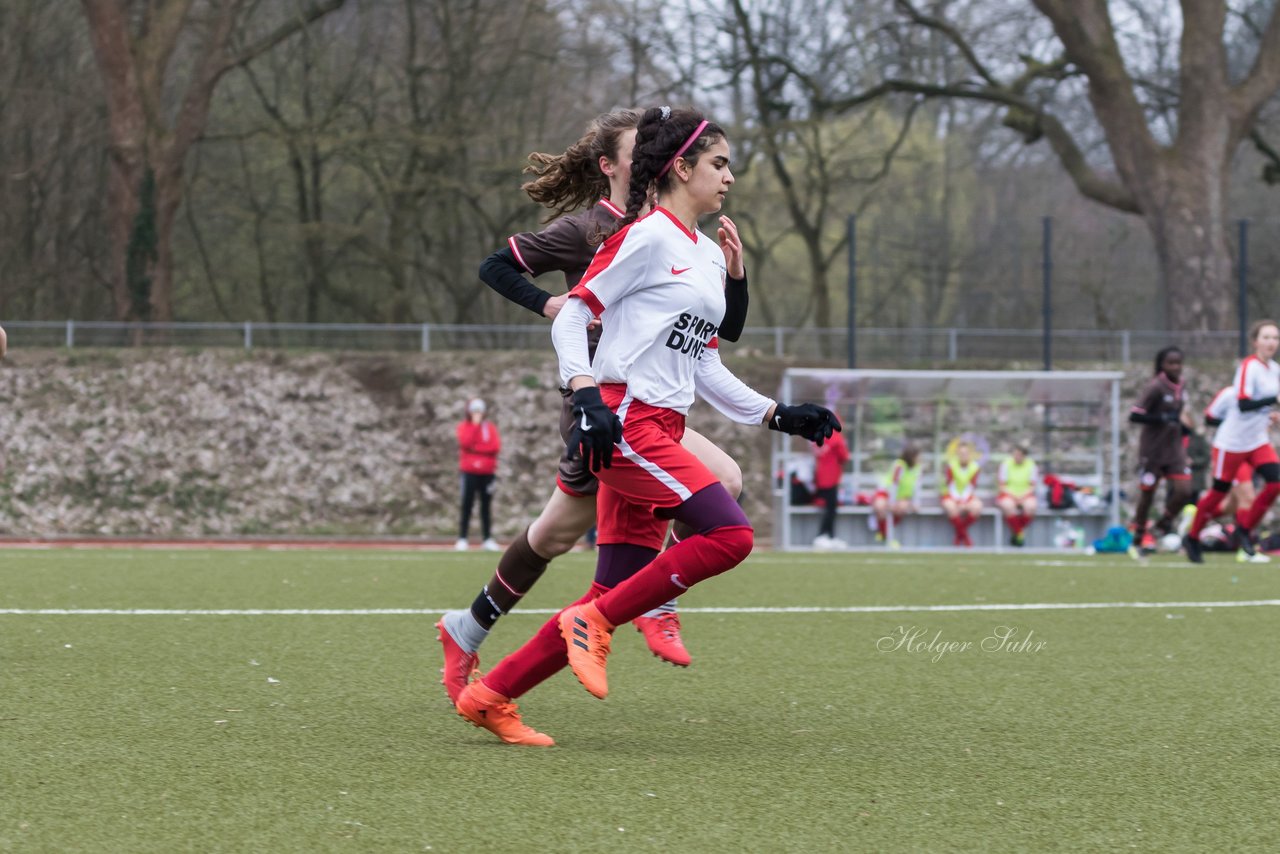 Bild 76 - B-Juniorinnen Walddoerfer - St.Pauli : Ergebnis: 4:1